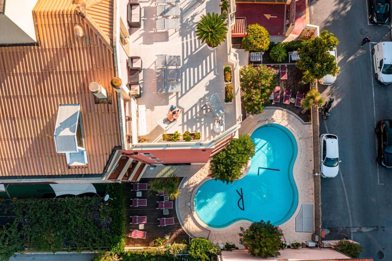 Ligure Residence ピエトラ・リーグレ エクステリア 写真