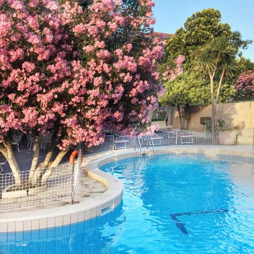 Ligure Residence ピエトラ・リーグレ エクステリア 写真